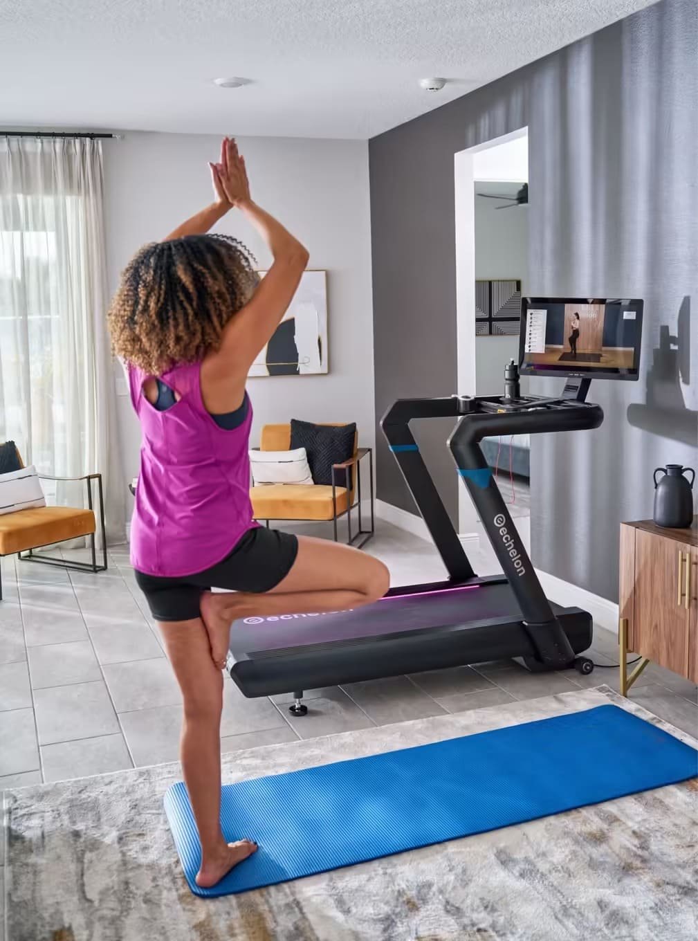 Tapis de course pliable connecté - Modèle STRIDE 8S-22 - ECHELON - Maison/Appartement - Ecran HD 22 pouces pivotant – Image 6