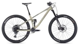 VTT Tout-Suspendu Sunn Kern S1 Sram GX Eagle 12V 29'' Beige