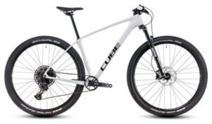 VTT Semi-Rigide Cube Reaction C:62 One Sram NX/SX Eagle 12V 29'' Blanc Cotton Gris 2025