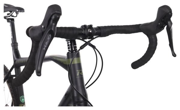 M-4081.jpg M-4081.jpg